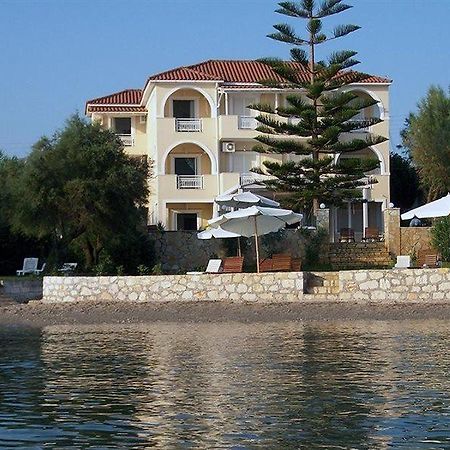 Stefania Apartments Agia Marina Exterior foto